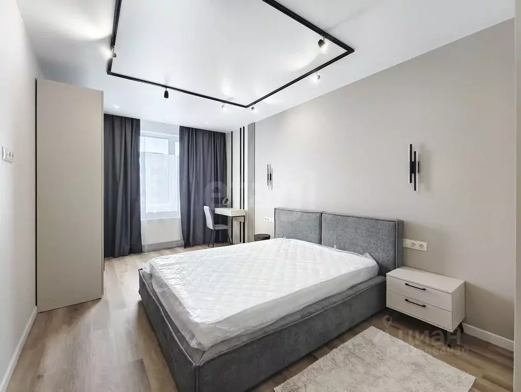 2-к кв. Тюменская область, Тюмень ул. Братьев Бондаревых, 1 (64.0 м) - Фото 2