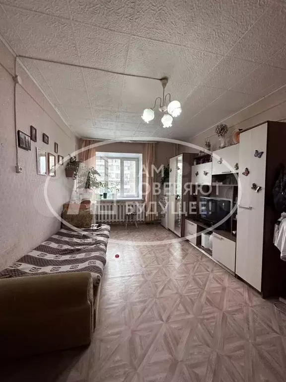Комната 36,7 м в 2-к., 3/5 эт. - Фото 0