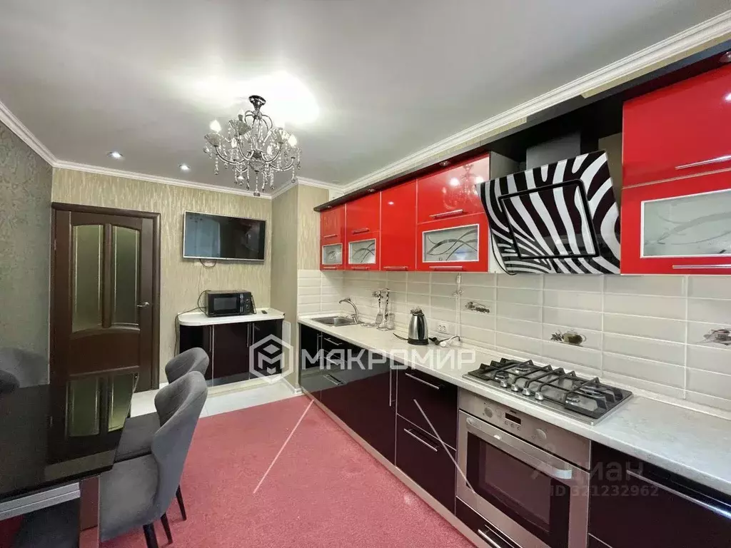 3-к кв. Брянская область, Брянск ул. Романа Брянского, 5/1 (73.0 м) - Фото 2