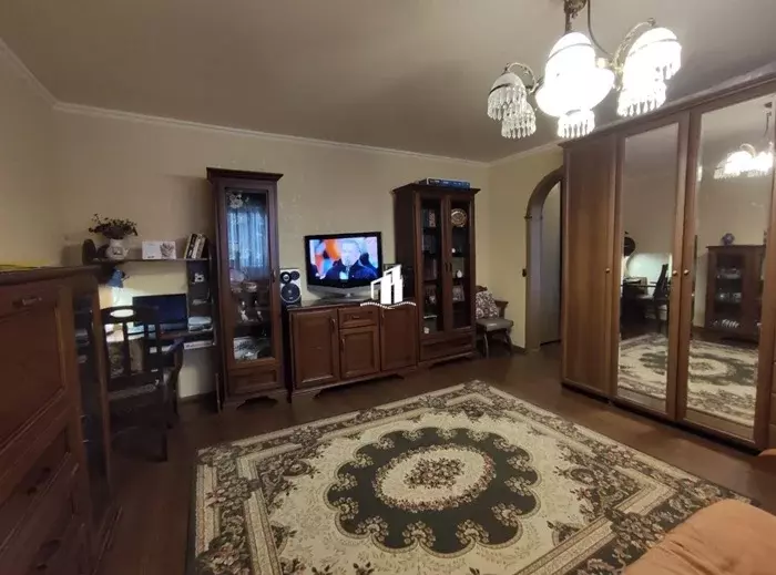 Продается 2-комнатная квартира - Фото 2