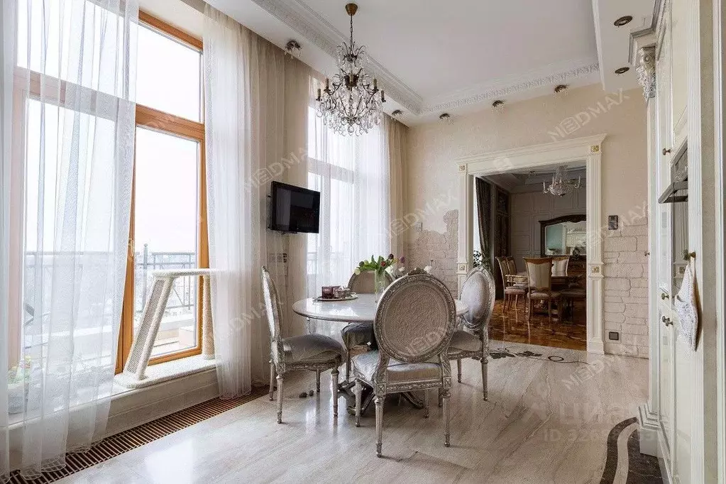 5-к кв. Санкт-Петербург Морской просп., 24 (350.3 м) - Фото 0