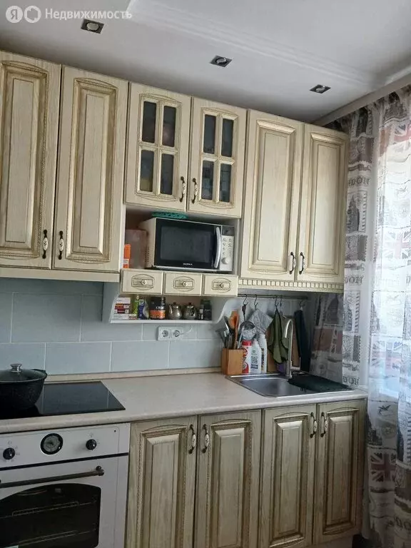 3-комнатная квартира: Барнаул, Молодёжная улица, 48 (56 м) - Фото 2