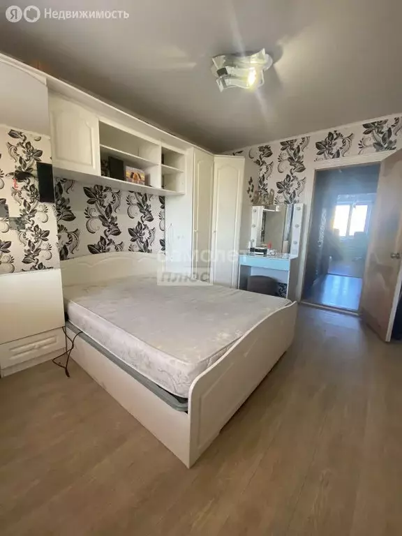 3-комнатная квартира: Орёл, улица Розы Люксембург, 54 (65.9 м) - Фото 1