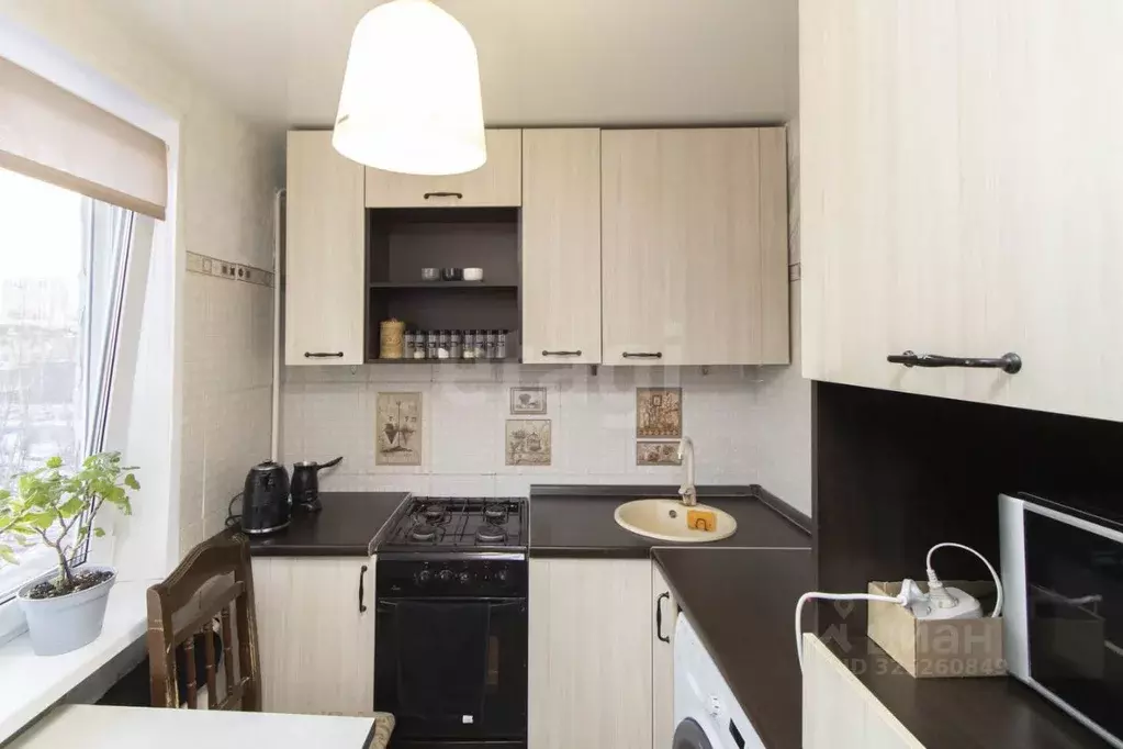 2-к кв. Тюменская область, Тюмень ул. Пермякова, 2 (44.2 м) - Фото 1