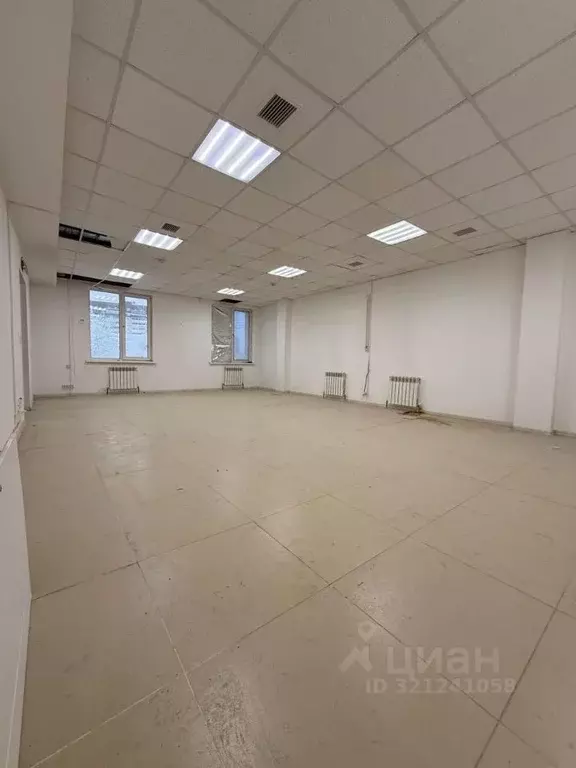 Помещение свободного назначения в Саха (Якутия), Якутск ул. ... - Фото 2