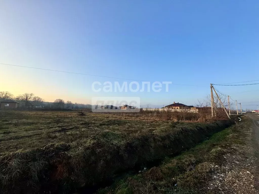 Участок в Краснодарский край, Апшеронск Кленовая ул. (10.0 сот.) - Фото 2