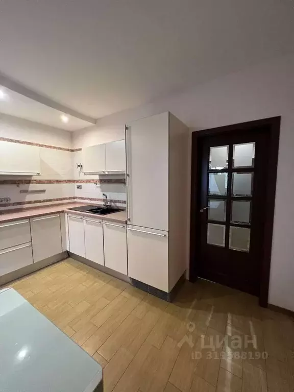 3-к кв. Самарская область, Самара Рабочая ул., 85 (104.6 м) - Фото 1