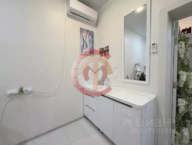 Помещение свободного назначения в Краснодарский край, Армавир ул. Розы ... - Фото 2