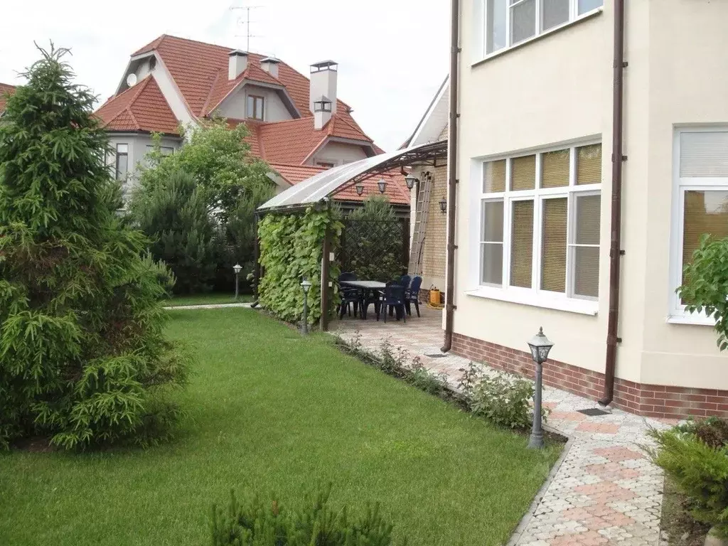 Дом в Московская область, Красногорск городской округ, с. ... - Фото 2