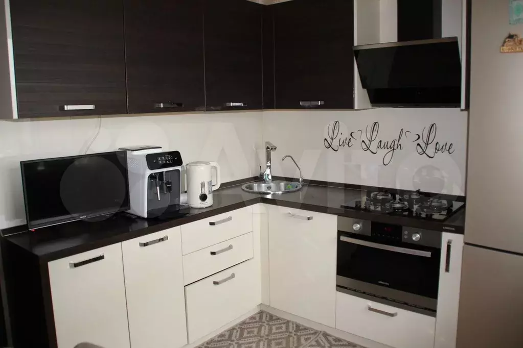 2-к. квартира, 50 м, 4/10 эт. - Фото 0