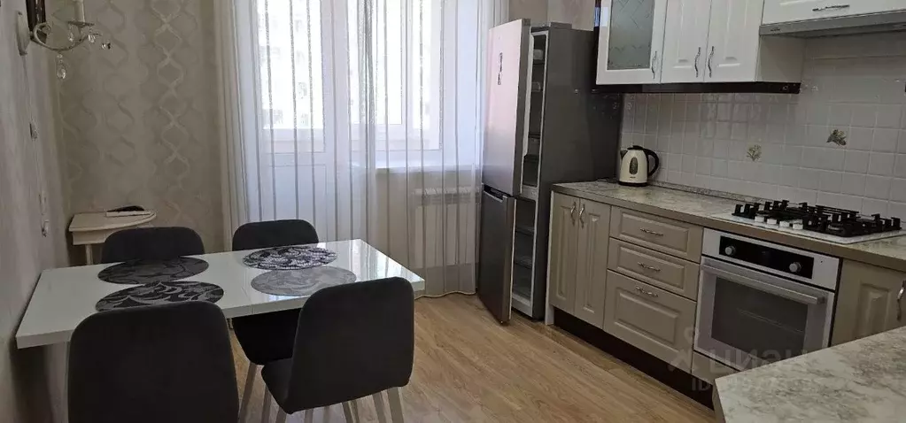 2-к кв. Кировская область, Киров ул. МОПРА, 52А (60.0 м) - Фото 1