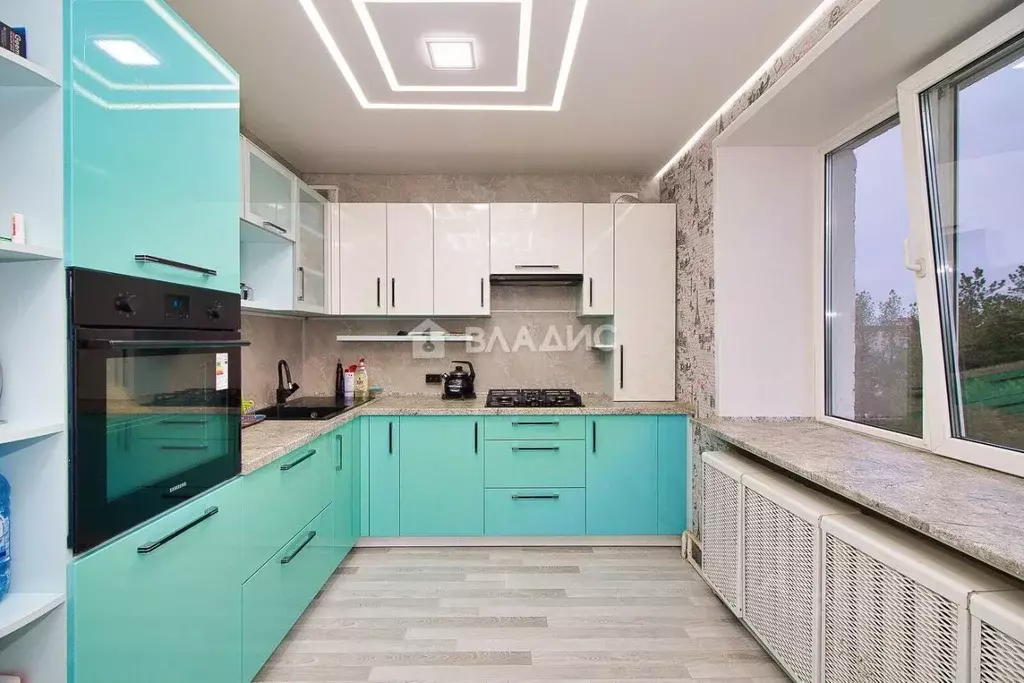 3-к кв. Владимирская область, Владимир Судогодское ш., 9а (87.3 м) - Фото 0