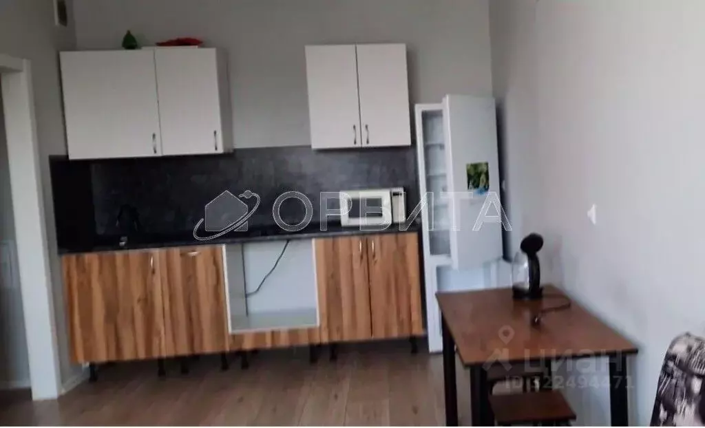 2-к кв. Тюменская область, Тюмень ул. Республики, 204к11 (54.0 м) - Фото 1