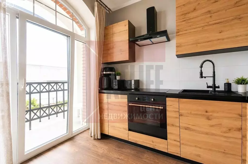 2-комнатная квартира: Калининград, Дачная улица, 8 (44.6 м) - Фото 1