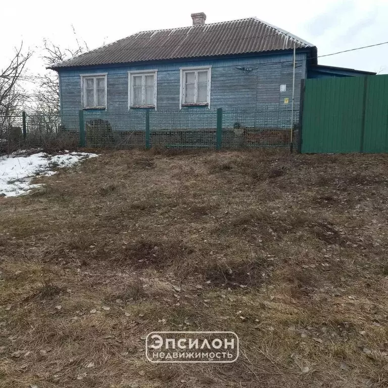 Дом в Щигровский район, Охочевский сельсовет, деревня Лобановка (31.1 ... - Фото 1