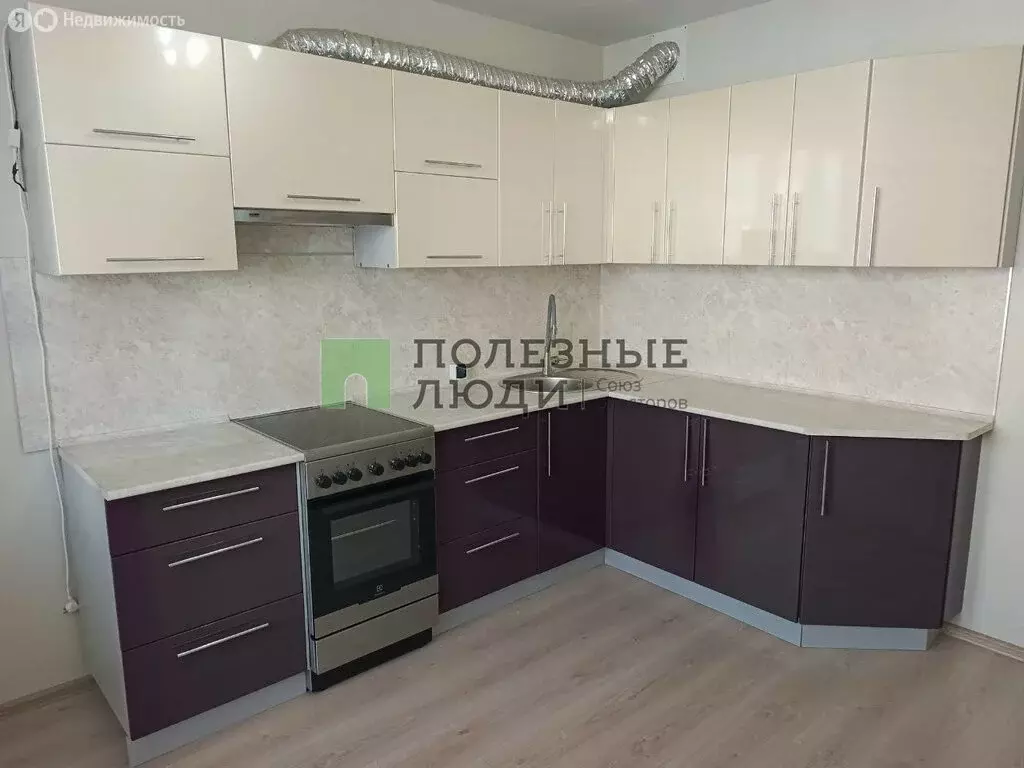 2-комнатная квартира: Ижевск, Курортная улица, 8 (53 м) - Фото 0