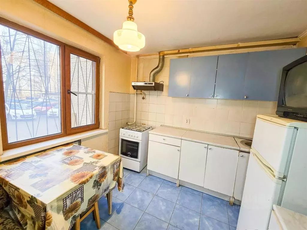 3-к кв. Краснодарский край, Краснодар Юбилейный мкр, ул. Думенко, 14 ... - Фото 0