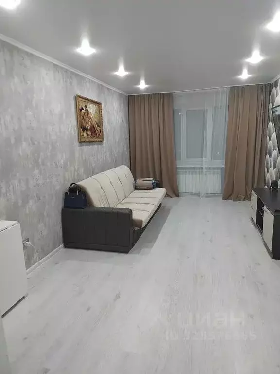 2-к кв. Оренбургская область, Орск Новый город мкр, ул. Короленко, ... - Фото 1