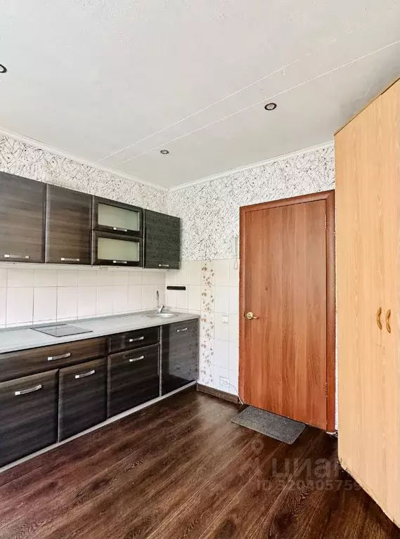 Комната Пермский край, Пермь Серебрянский проезд, 15 (13.0 м) - Фото 0