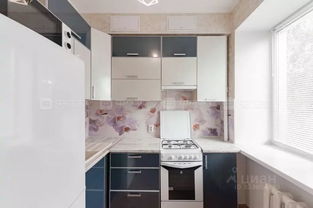 1-к кв. Татарстан, Казань Октябрьская ул., 32 (30.2 м) - Фото 2