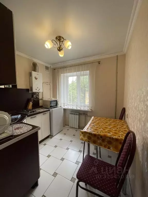 2-к кв. Ставропольский край, Кисловодск Широкая ул., 40 (42.8 м) - Фото 1