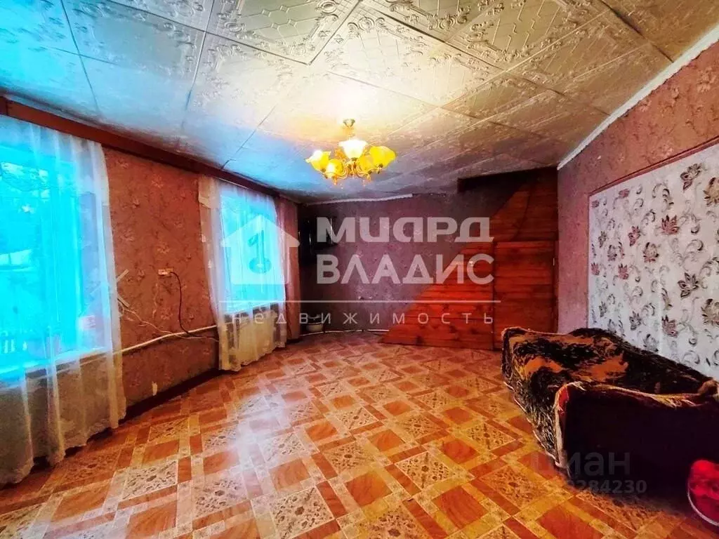 Дом в Омская область, Омск Локомотивная ул., 15 (50 м) - Фото 1