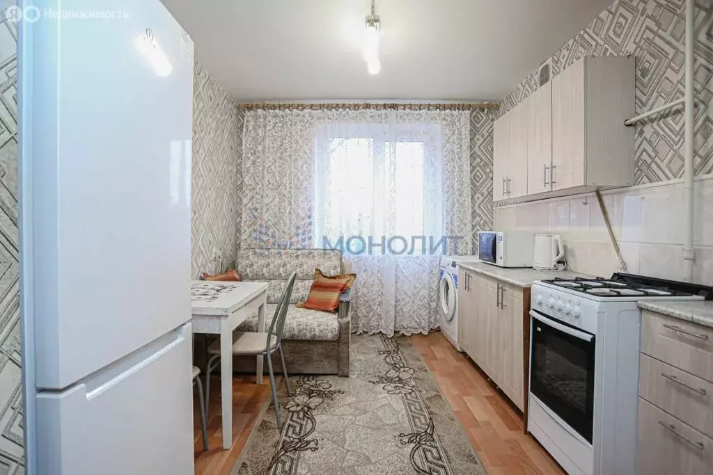 1-комнатная квартира: Нижний Новгород, проспект Бусыгина, 9 (33.4 м) - Фото 2