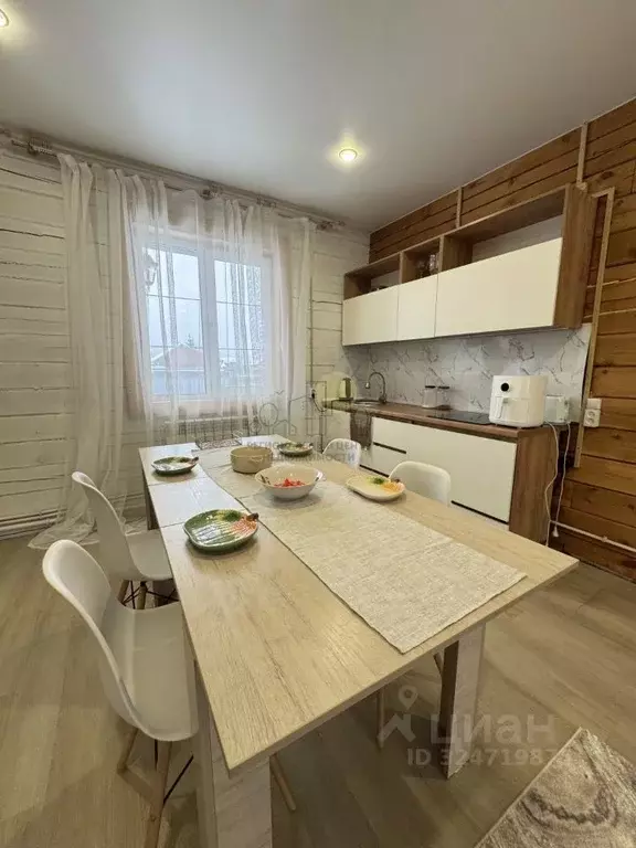 Дом в Иркутская область, Иркутский муниципальный округ, с. Хомутово ... - Фото 1