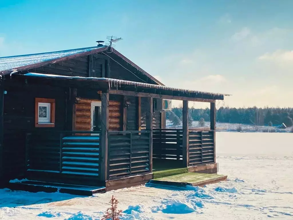 Дом в Рязанская область, Шиловский район, Тимошкинское с/пос, с. ... - Фото 1