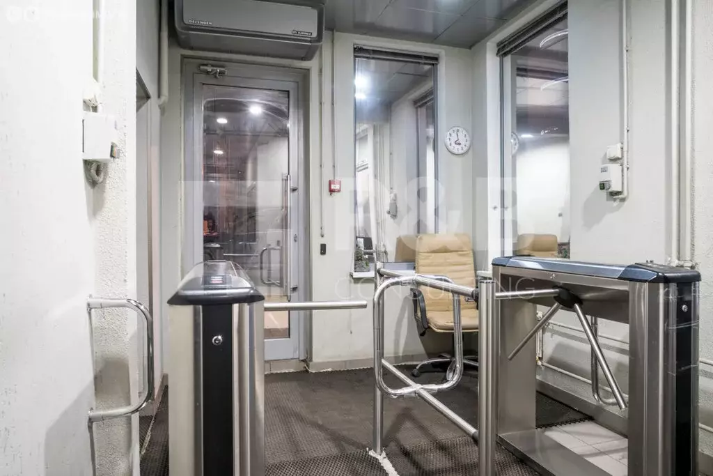 Офис (628 м) - Фото 1