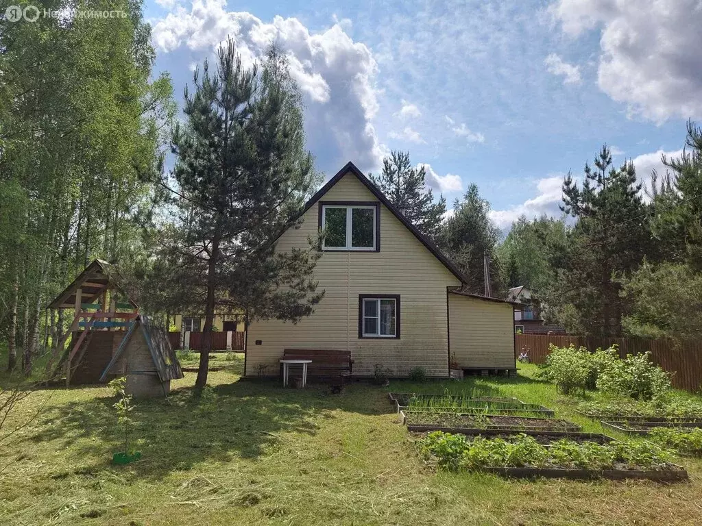 Дом в Псковский район, Карамышевская волость, садоводческое ... - Фото 0