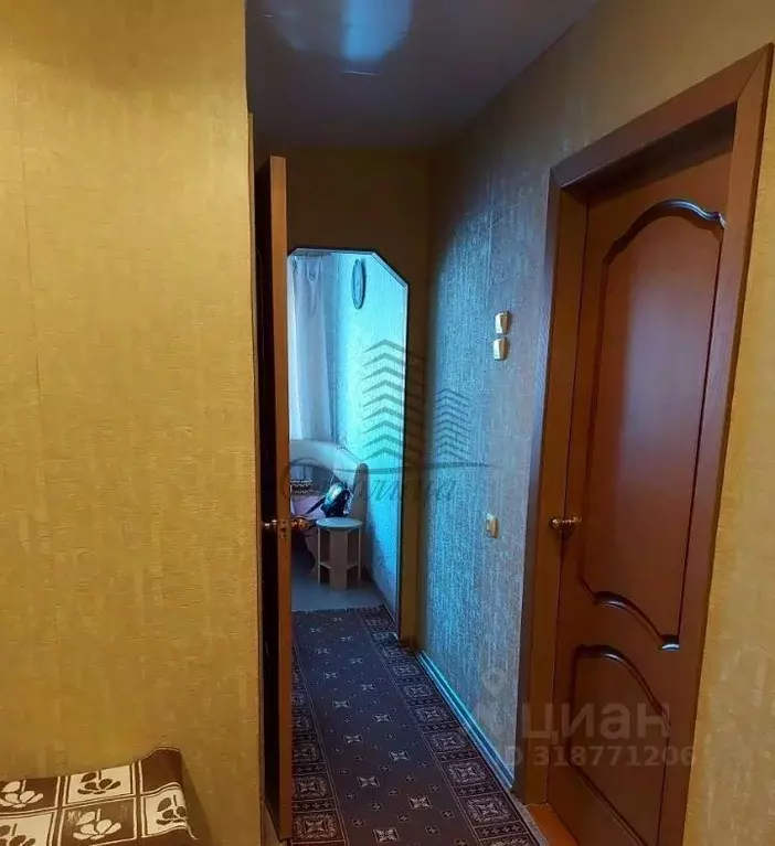 3-к кв. Белгородская область, Старый Оскол Интернациональный мкр, 46 ... - Фото 0