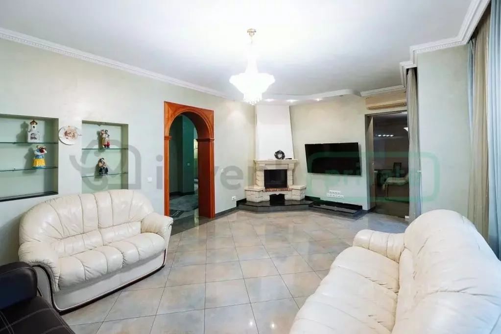 3-к кв. Калининградская область, Калининград ул. Огарева, 32 (140.0 м) - Фото 1