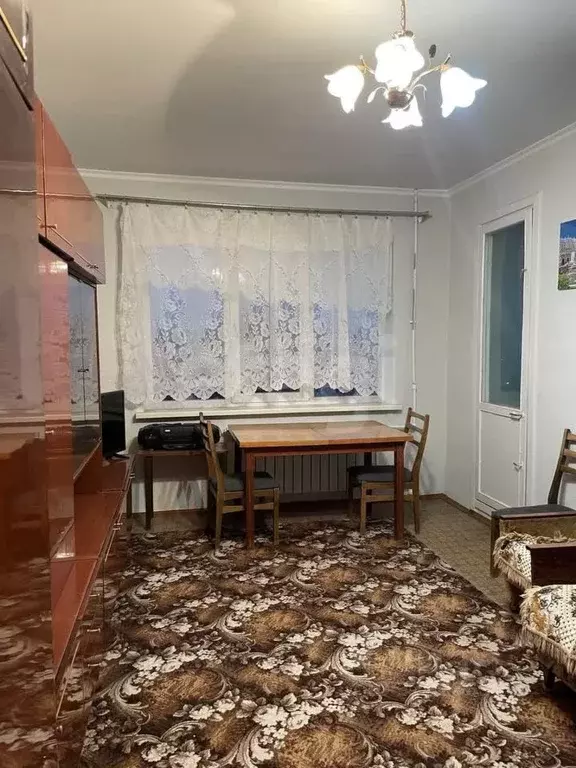 3-к кв. Крым, Симферополь ул. Лермонтова (68.0 м) - Фото 0