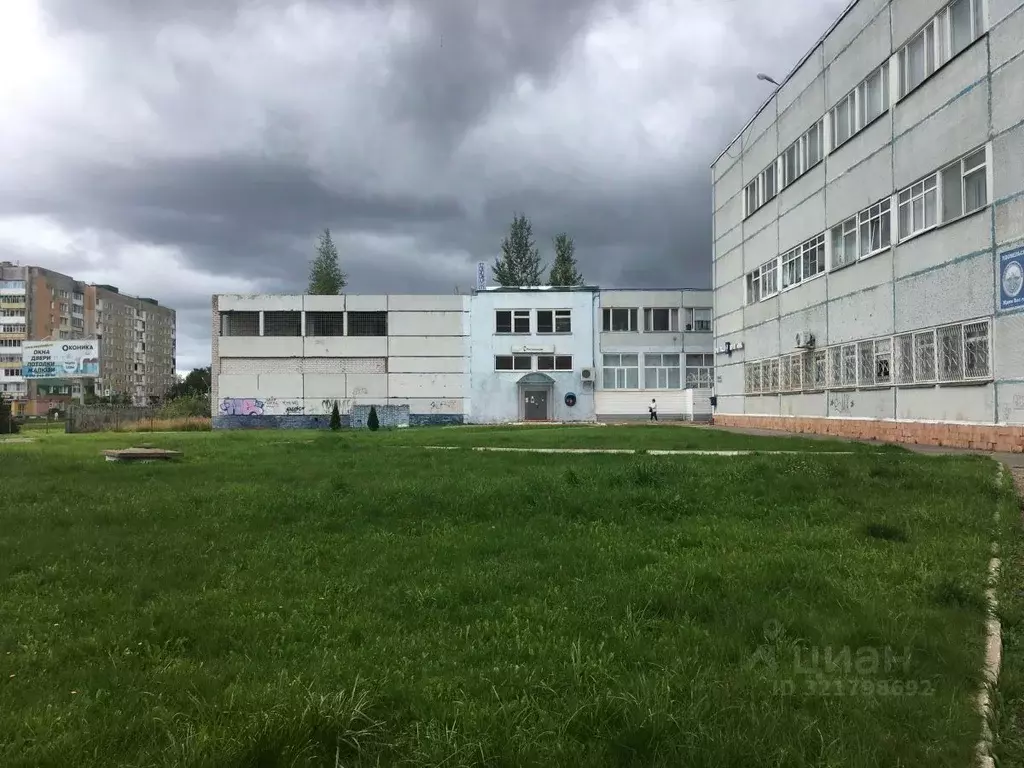 Помещение свободного назначения в Тверская область, Удомля просп. ... - Фото 1