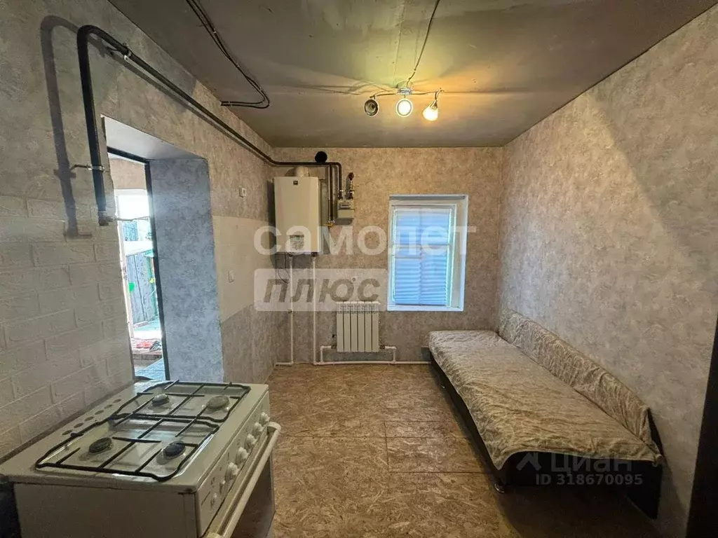 Дом в Омская область, Омск Новоалександровская ул., 220 (33 м) - Фото 1