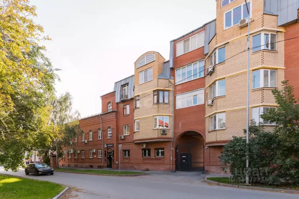 4-к кв. Тюменская область, Тюмень ул. Луначарского, 18/1 (136.0 м) - Фото 0