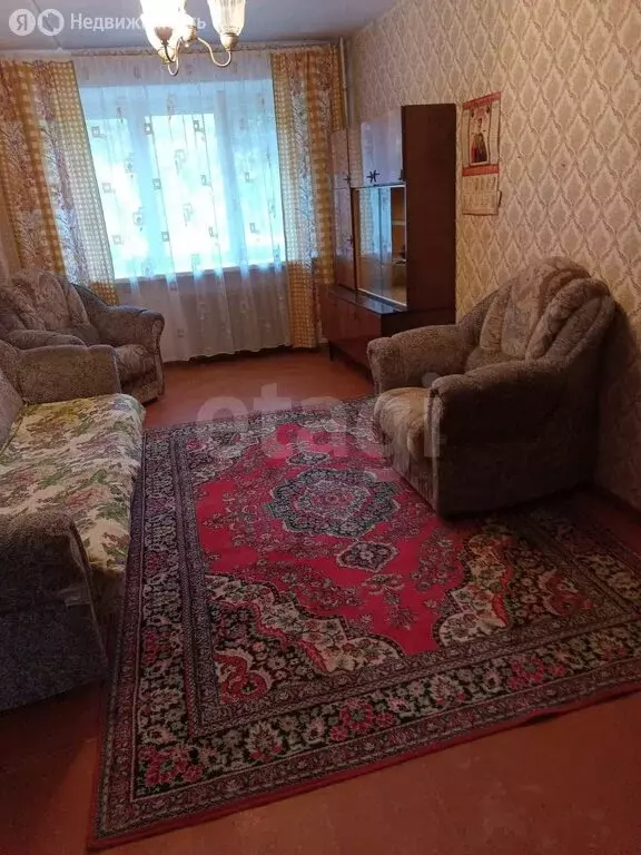 3-комнатная квартира: Омск, Сибмисовская улица, 12 (58.9 м) - Фото 0