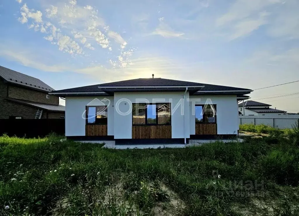 Дом в Тюменская область, Тюменский муниципальный округ, д. Ушакова ул. ... - Фото 2