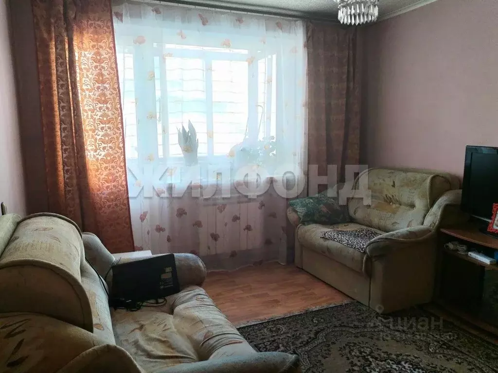 2-к кв. Новосибирская область, Новосибирск ул. Кропоткина, 96 (44.6 м) - Фото 0