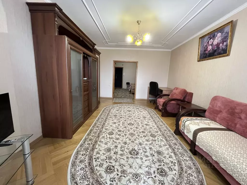 3-к кв. Белгородская область, Белгород ул. Белгородского полка, 67 ... - Фото 2