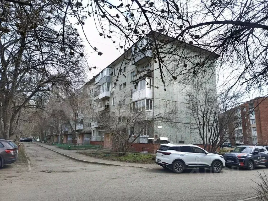 1-к кв. Омская область, Омск Заозерный мкр, ул. Бородина, 15 (35.8 м) - Фото 1