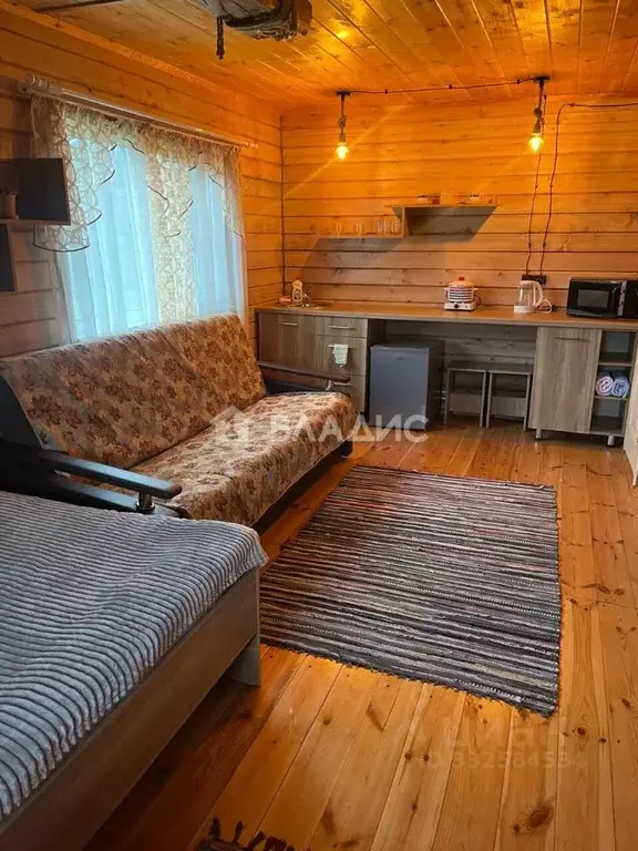 Дом в Алтай, Чемальский район, с. Анос ул. Ясная (130 м) - Фото 1