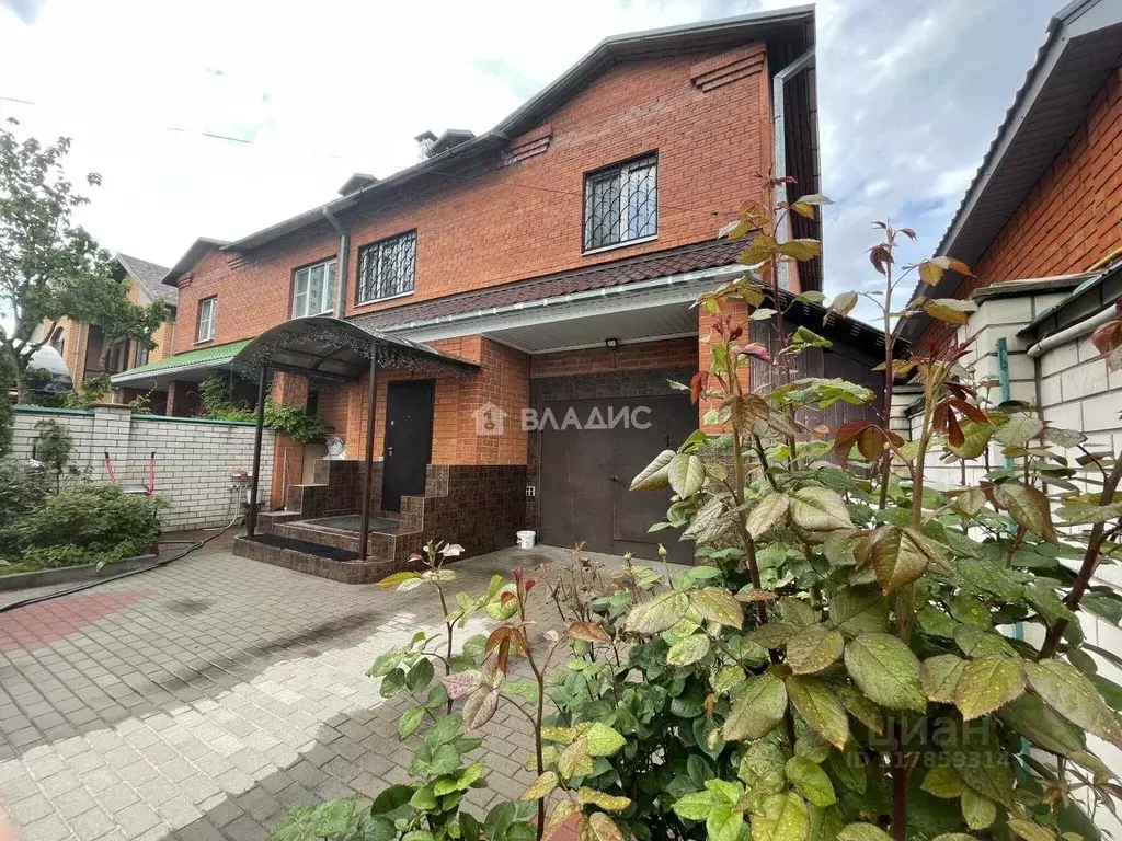 Дом в Воронежская область, Воронеж Задонье жилмассив, 14-й кв-л, 9 ... - Фото 0