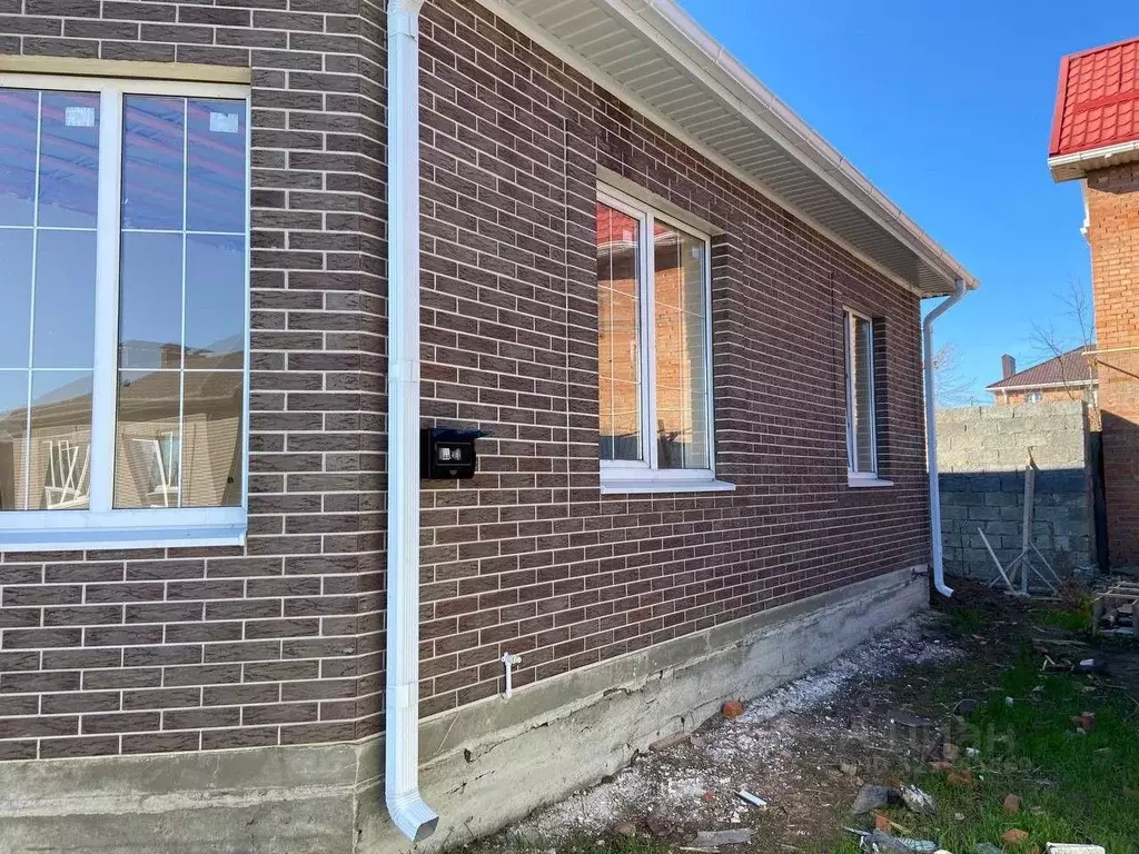 Дом в Ростовская область, Азовский район, Обильненское с/пос, пос. ... - Фото 2