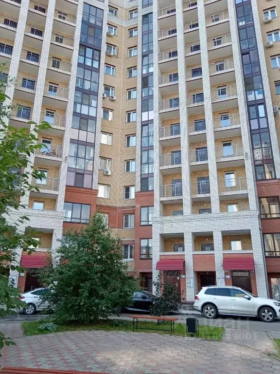 1-к кв. Омская область, Омск ул. Красный Путь, 101к1 (40.0 м) - Фото 1
