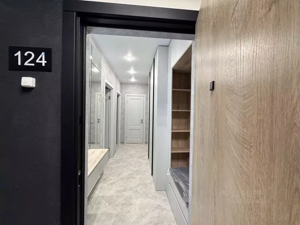 2-к кв. Смоленская область, Смоленск Кловская ул., 11А (75.0 м) - Фото 2