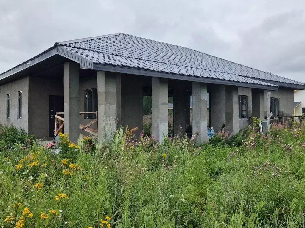 Дом в Свердловская область, Екатеринбург Полевской тракт, 22-й км, 62А ... - Фото 1