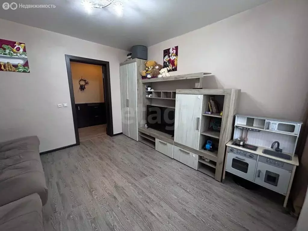 2-комнатная квартира: Туринск, улица Ленина, 47 (48.8 м) - Фото 1