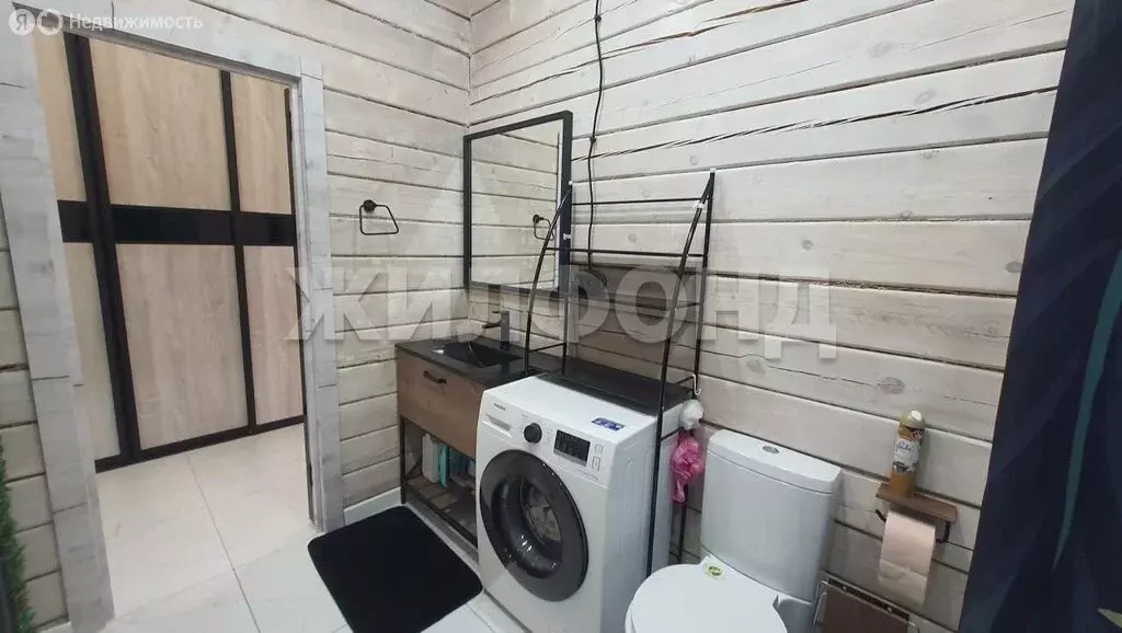 Дом в село Калинино, Радужная улица (130 м) - Фото 1